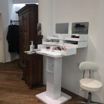 Bild der Dankstelle Friseur Karin Bolz – La Biostétique