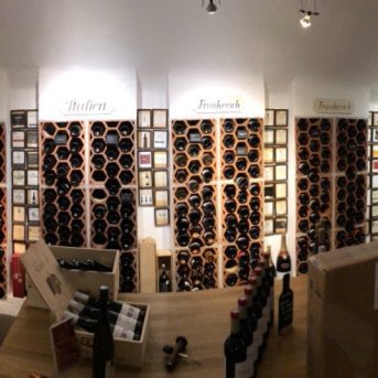 Bild oder Logo der Dankstelle Wein Atrium