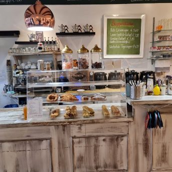 Bild der Dankstelle Zeki’s Unicafe